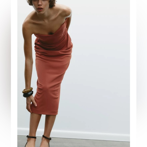 Zara NWT sweetheart neck ruched draped strapless midi fitted dress - Picture 6 of 9